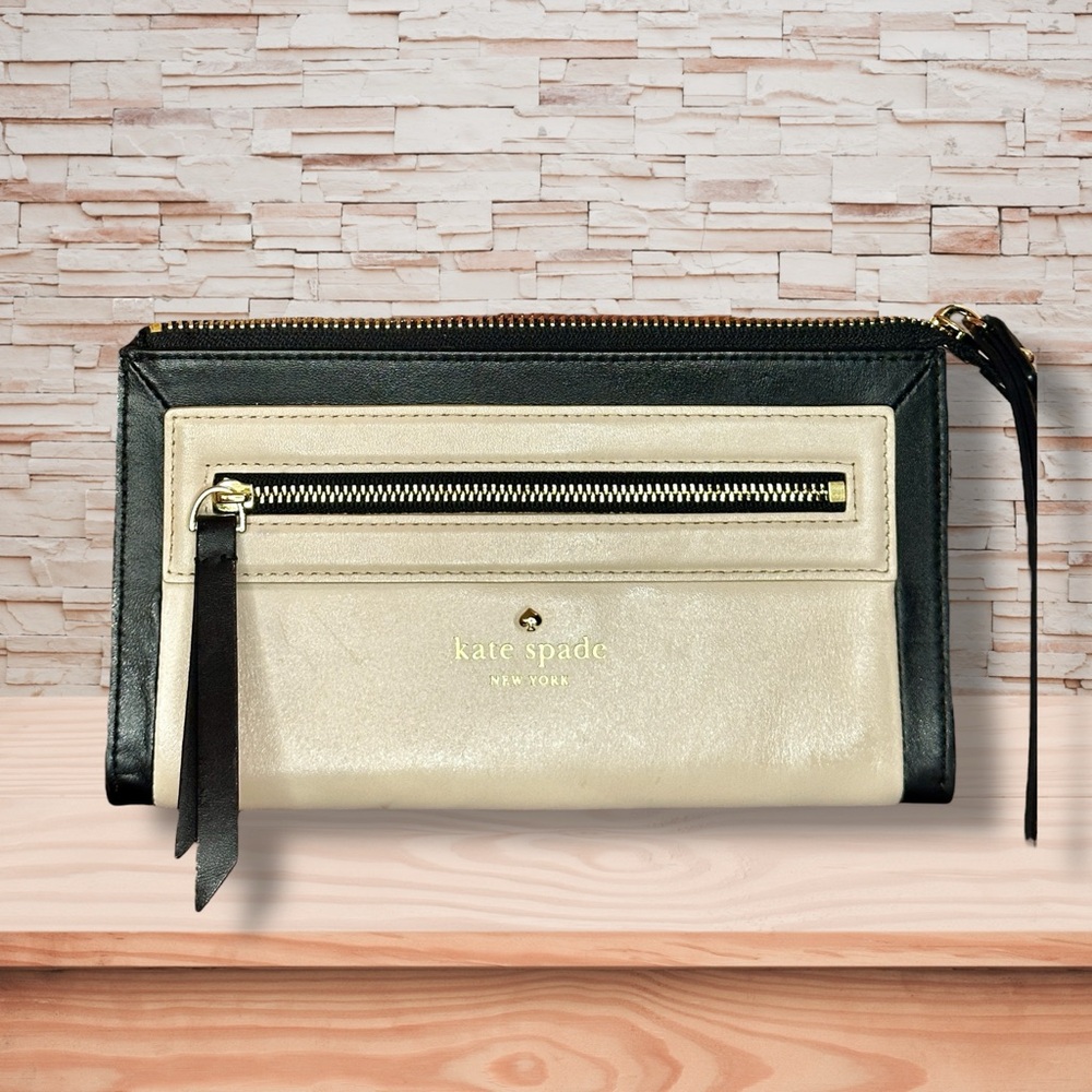 Kate Spade Black and Cream Clutch